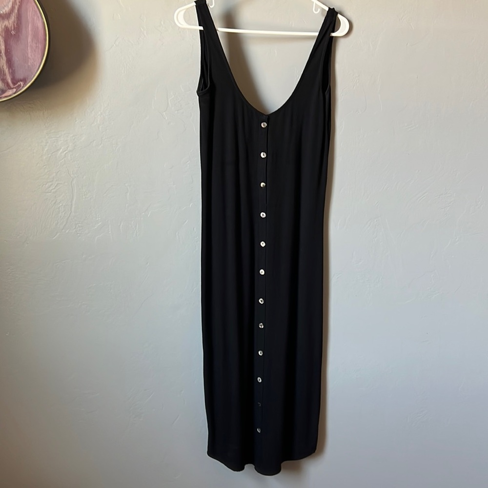 AMUSE SOCIETY Ribbed Button-Front Midi Dress